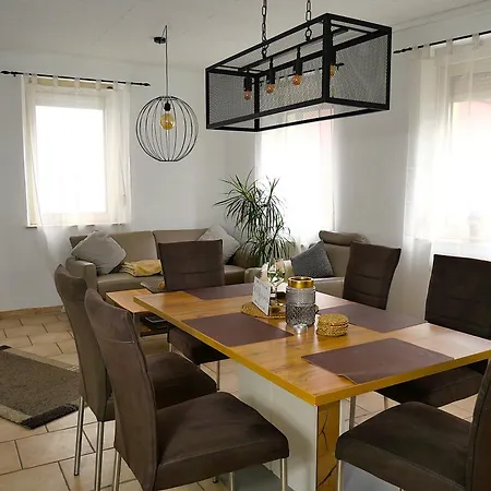 Ferienwohnung Ferienhaus Woerrstadt *