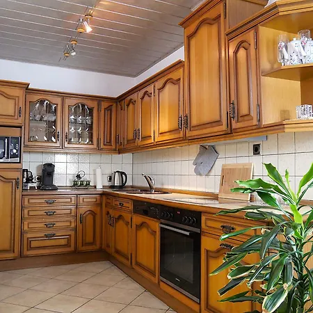 Ferienwohnung Ferienhaus Woerrstadt Lägenhet *